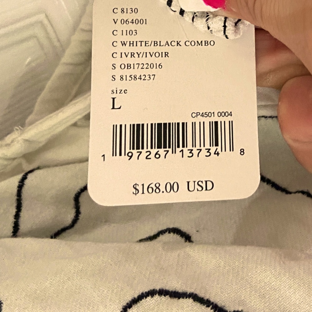 Free people crop top. Brand new purchased 11 days ago for 🏷️ $168 - Picture 5 of 14